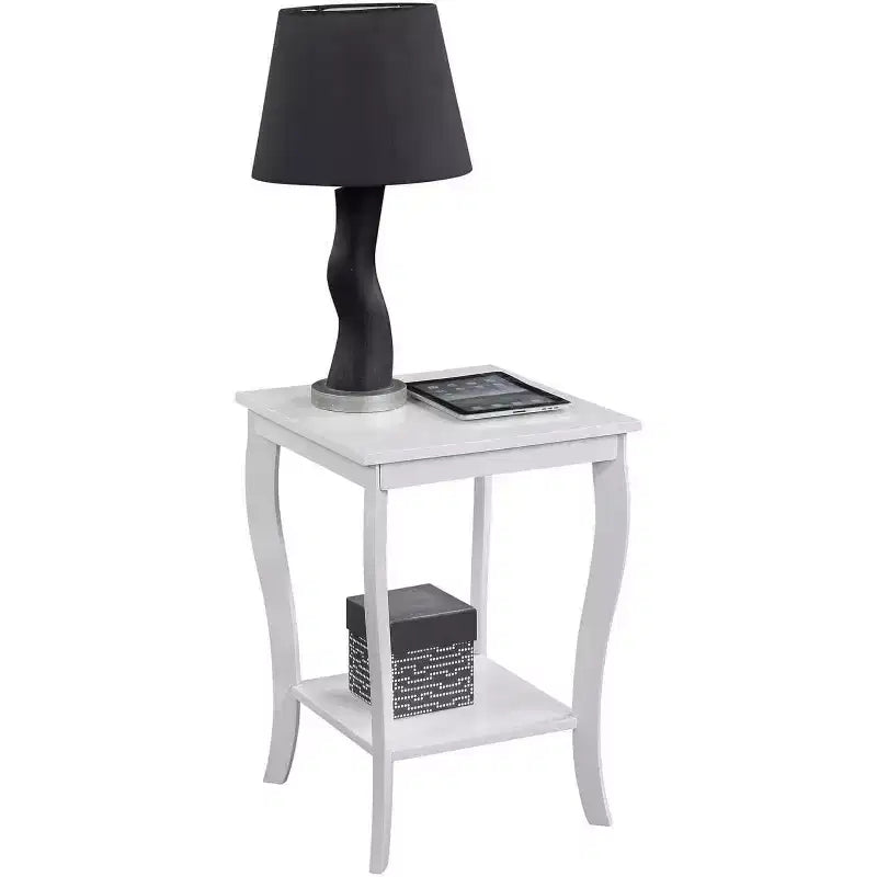 Quadratischer Beistelltisch mit Tischplatte aus Holz, 1-teilig