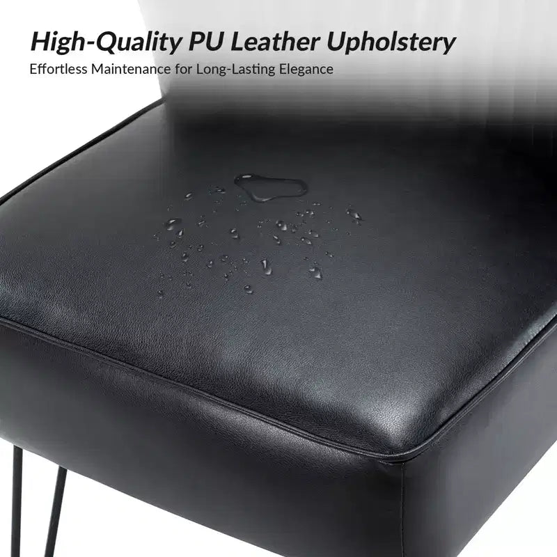 Chaise d’appoint contemporaine en similicuir végétalien avec dossier capitonné et pieds en métal